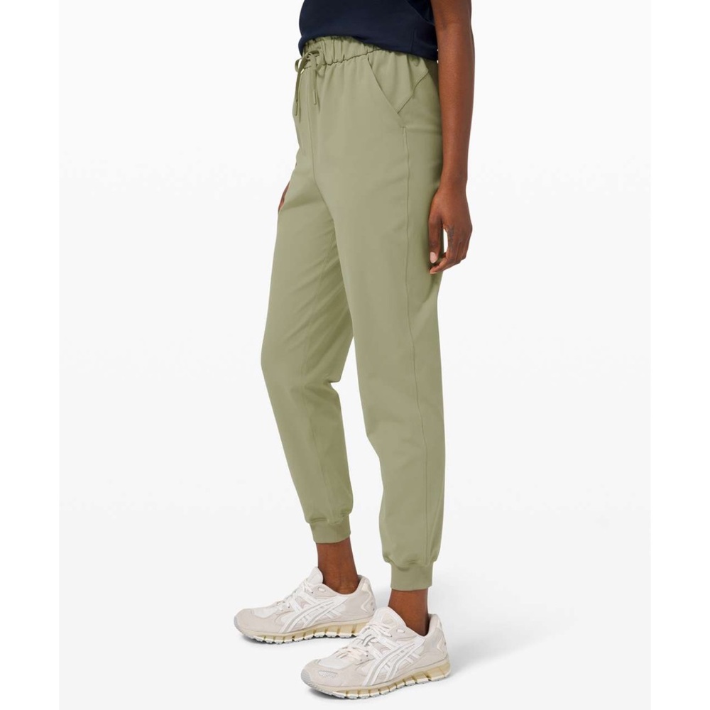 Lululemon Stretch High Rise Jogger